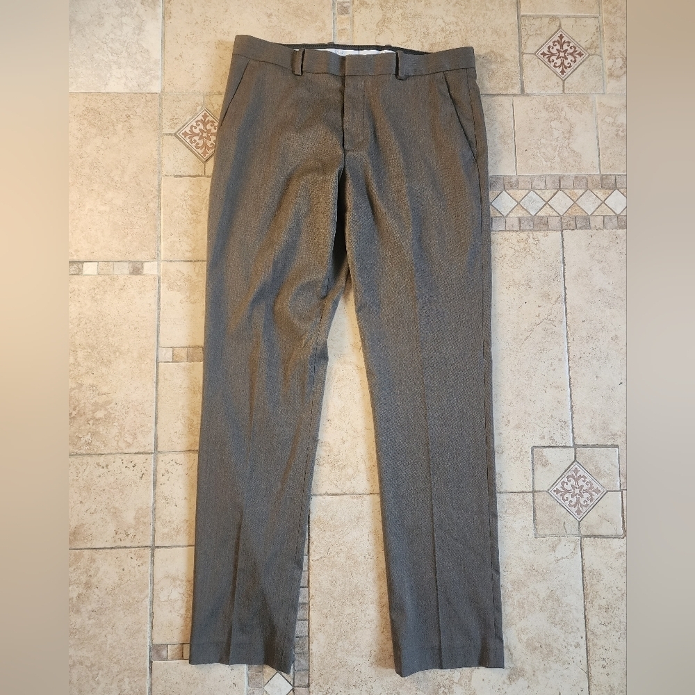 Perry Ellis Slim Fit Dress Pants